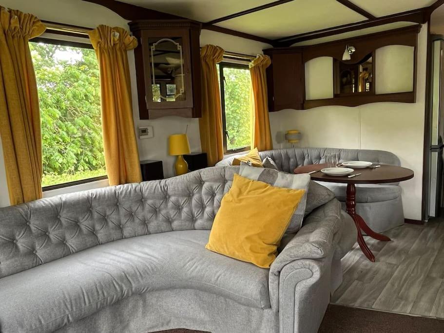 Hare Meadow Lodge Mellor  ภายนอก รูปภาพ