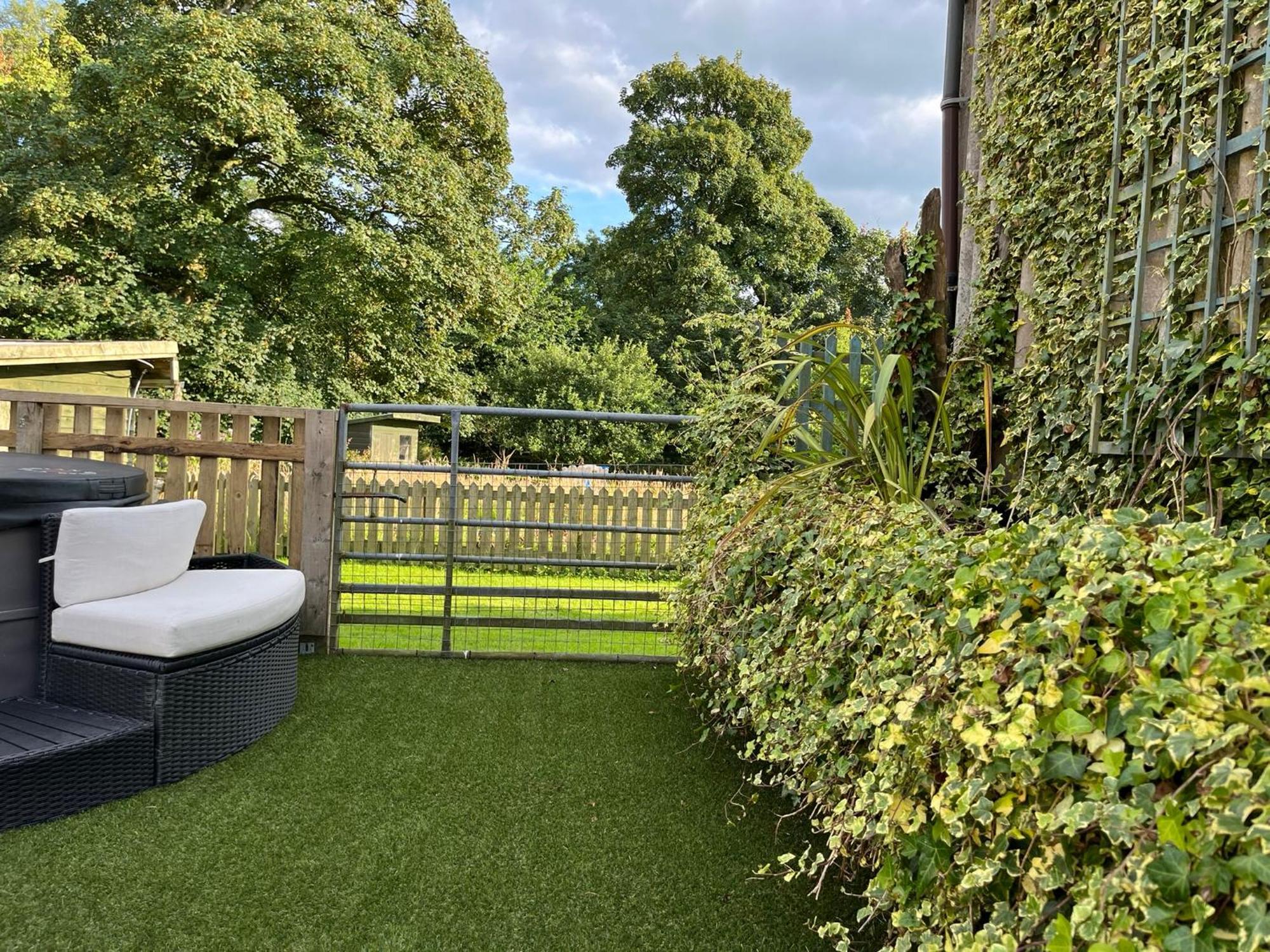 Hare Meadow Lodge Mellor  ภายนอก รูปภาพ